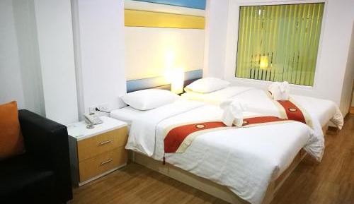 Standard Twin Room