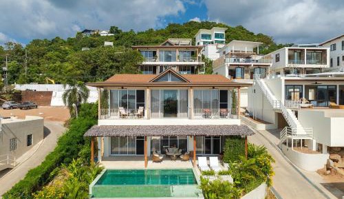 Villa - Beach Front