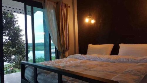 Double Room with Lake View