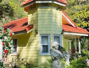 One-Bedroom Villa