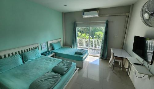 Budget Triple Room