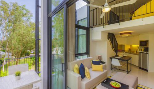One-bedroom Loft Suite
