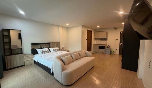 Studio with Balcony