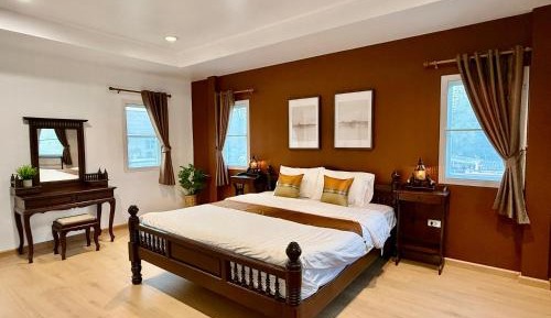 Six-Bedroom House