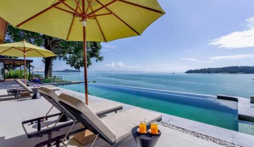 Villa with Sea View
