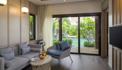 Poolside Villa