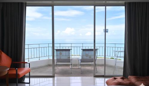 Deluxe Sea View Park Wing with Water Park Access