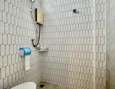 Triple Room with Private Bathroom