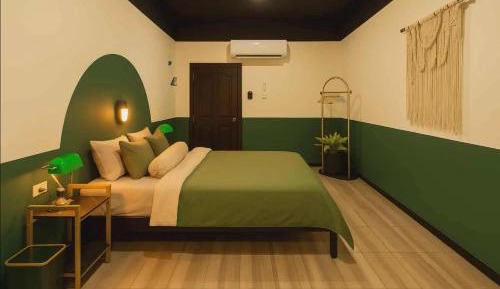 Bed in 8-Bed Mixed Dormitory Room