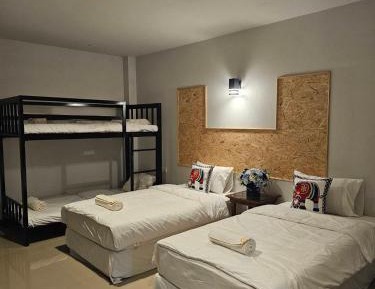Deluxe Double or Twin Room with Garden View