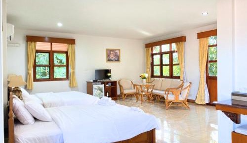 Deluxe Double or Twin Room with Balcony