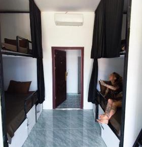 Bed in 8-Bed Mixed Dormitory Room