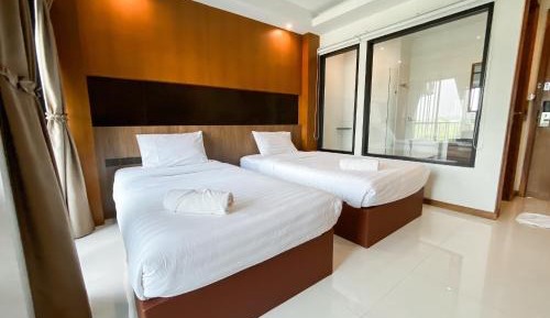 Standard Twin Room