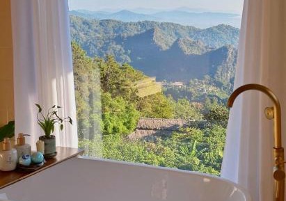 King Room with Mountain View