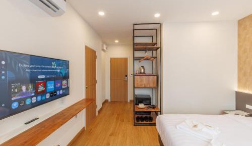 Deluxe King Room