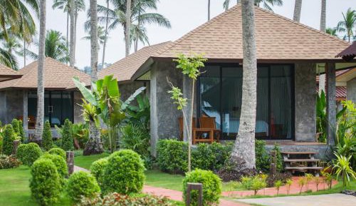Bungalow - Beach Front