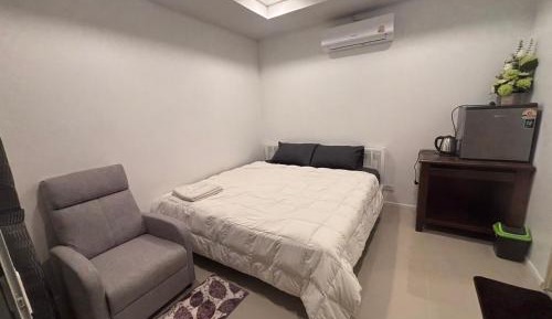 One-Bedroom House
