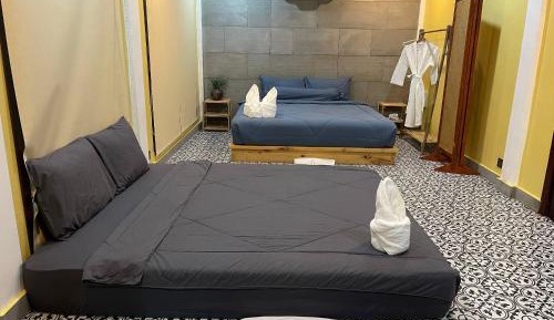 Triple Room with Shared Bathroom