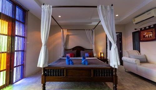 Deluxe Family Room