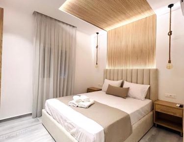 One-Bedroom Apartment with Balcony