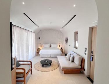 Junior Suite - Balcony