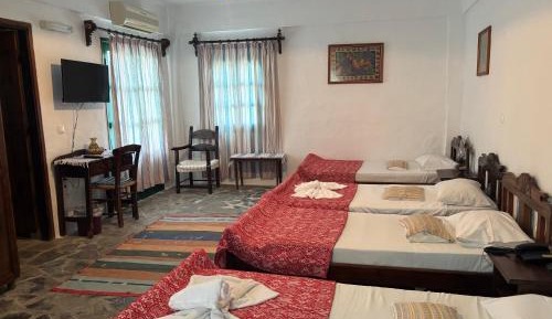 Standard Quadruple Room