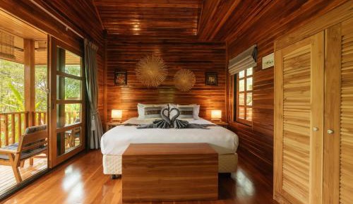 One-Bedroom Bungalow