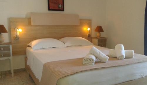 Double or Twin Room with Garden View