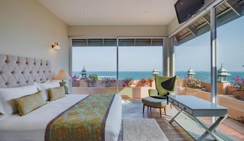 King Suite with Sea View