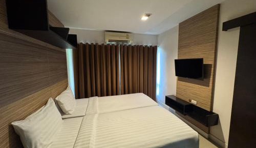 Large Twin Room