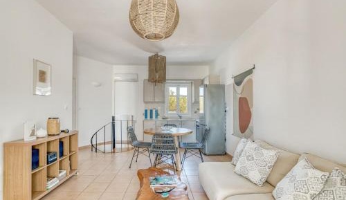 Three-Bedroom Superior Apartment