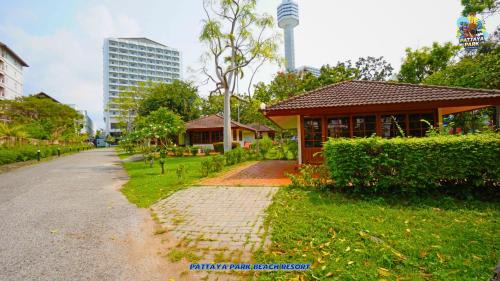 Bungalow with Water Park Access