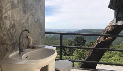 Quadruple Room with Private Bathroom