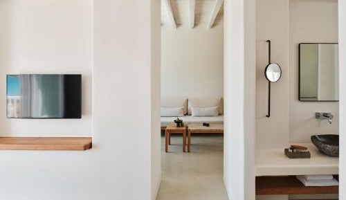 The Coast Beachfront Suite