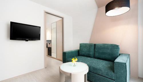 Double Studio Room with Two Single Beds and Sofa Bed