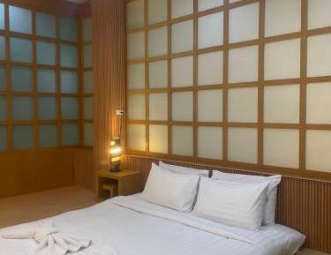 Japanese-Style Room
