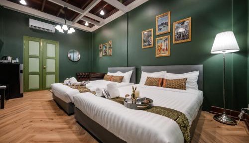 Quadruple Room with Private External Bathroom