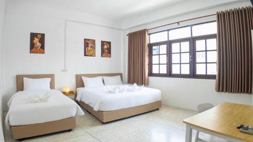 Triple Room with View