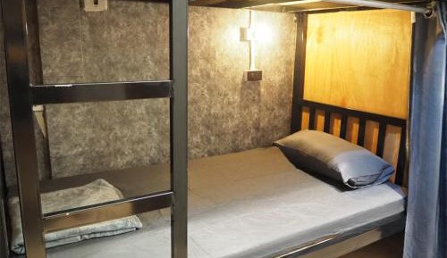 Single Bed in 6-Bed Dormitory Room