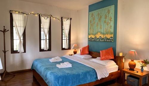 Deluxe Bungalow