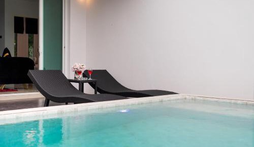 2 bedroom Pool Villa with Sea View