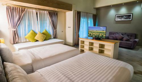 Deluxe Twin Room