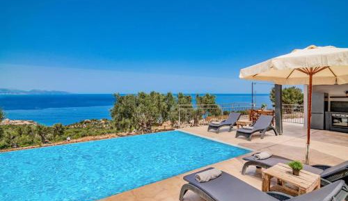Five-Bedroom Villa