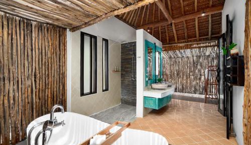 Hillside Pool Villa
