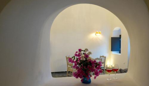Two-Bedroom Deluxe Apartment