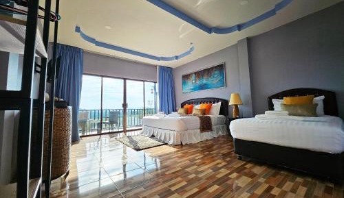 Triple Room with Bath