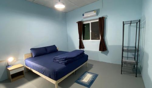 Standard Double Room with Shared Bathroom
