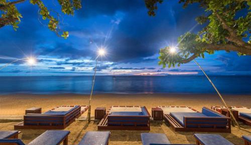 Beach Front Pool Access