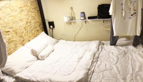 Mixed Dormitory Room