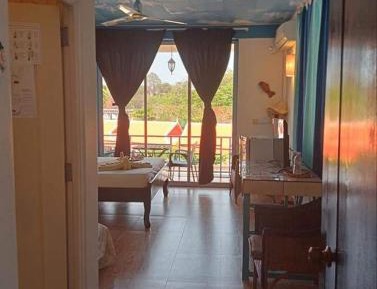 Deluxe Double or Twin Room with Sea View